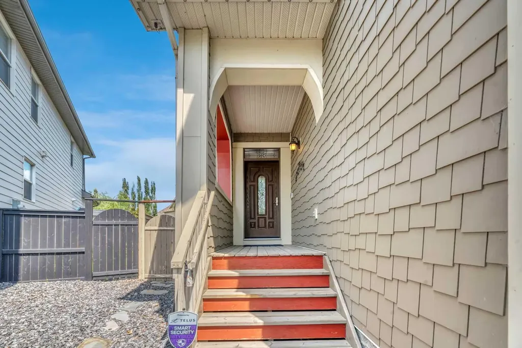 331 Mahogany Court SE Calgary AB T3M 0T5