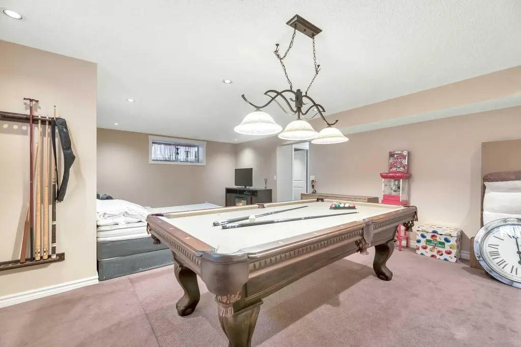 331 Mahogany Court SE Calgary AB T3M 0T5