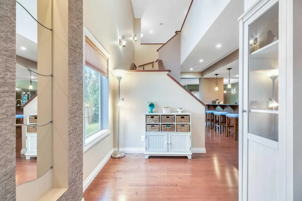 331 Mahogany Court SE Calgary AB T3M 0T5