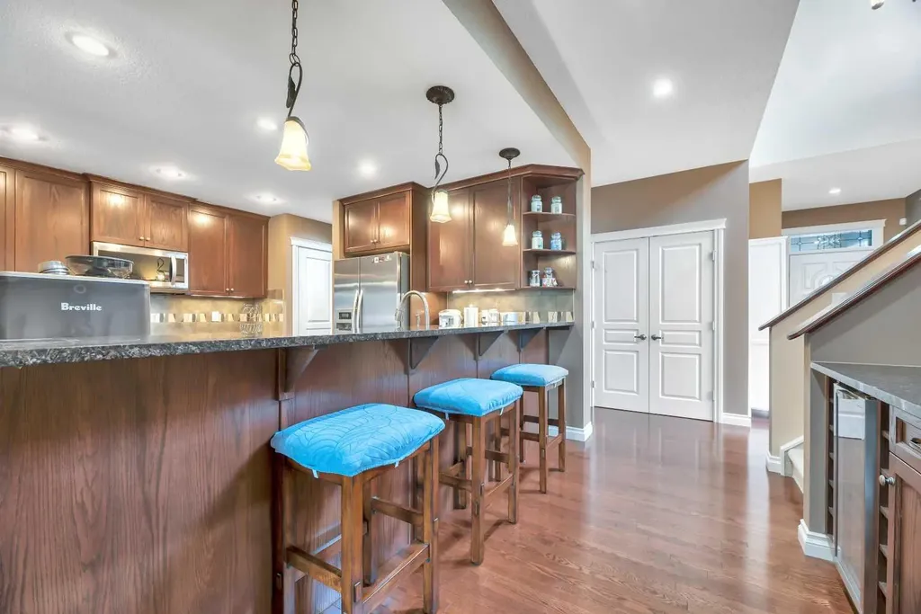 331 Mahogany Court SE Calgary AB T3M 0T5