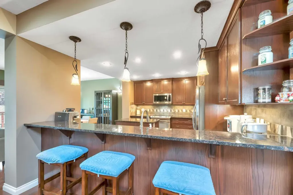 331 Mahogany Court SE Calgary AB T3M 0T5