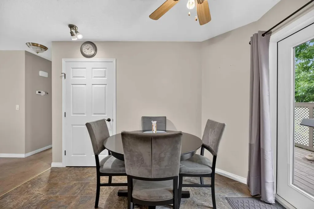 41 Deer Coulee Drive Didsbury AB T0M0W0