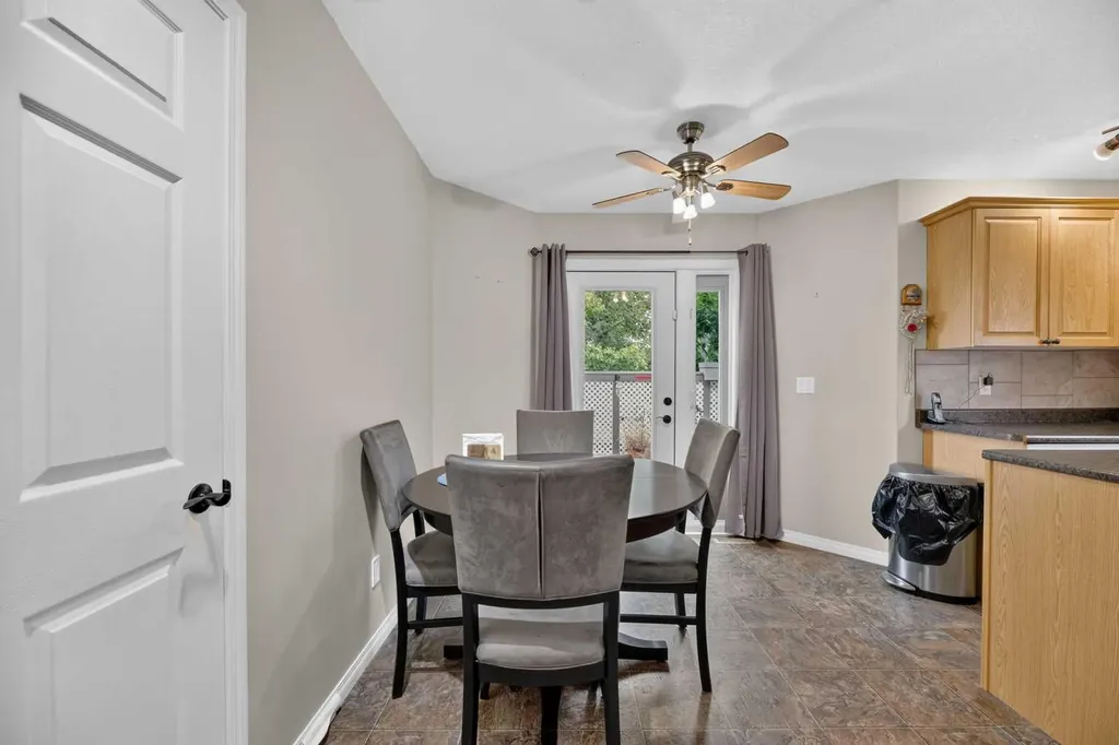 41 Deer Coulee Drive Didsbury AB T0M0W0