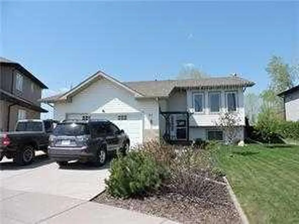 41 Deer Coulee Drive Didsbury AB T0M0W0