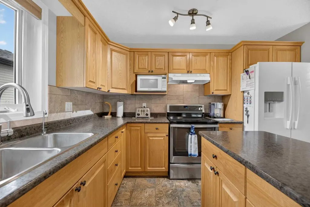 41 Deer Coulee Drive Didsbury AB T0M0W0