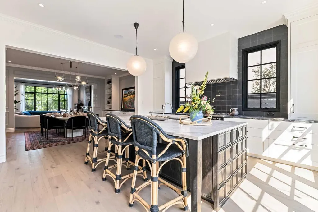 82 Valour Circle SW Calgary AB T3E 7B6