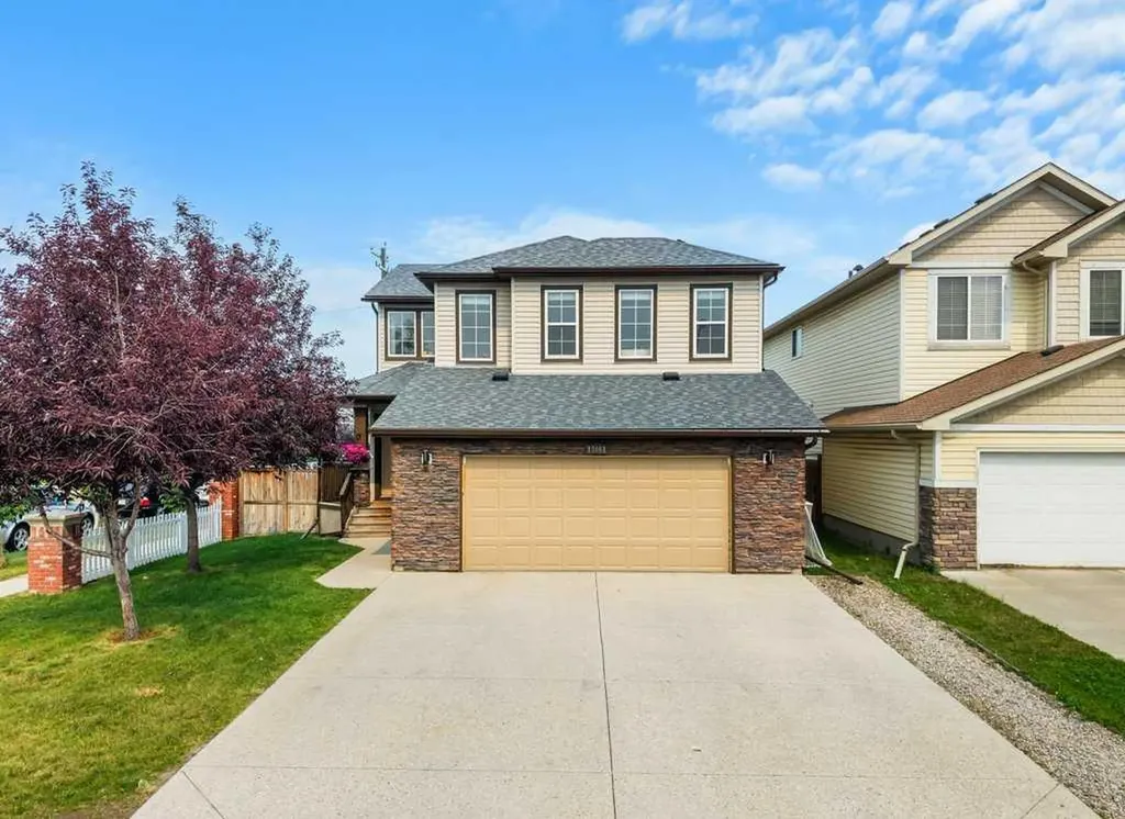 13061 Coventry Hills Way NE Calgary AB T3K 0J6