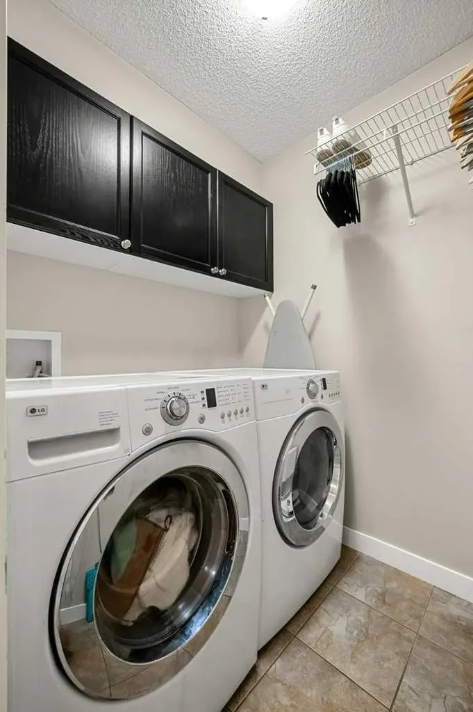 13061 Coventry Hills Way NE Calgary AB T3K 0J6