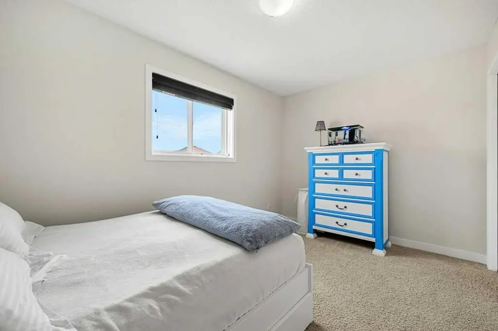 13061 Coventry Hills Way NE Calgary AB T3K 0J6