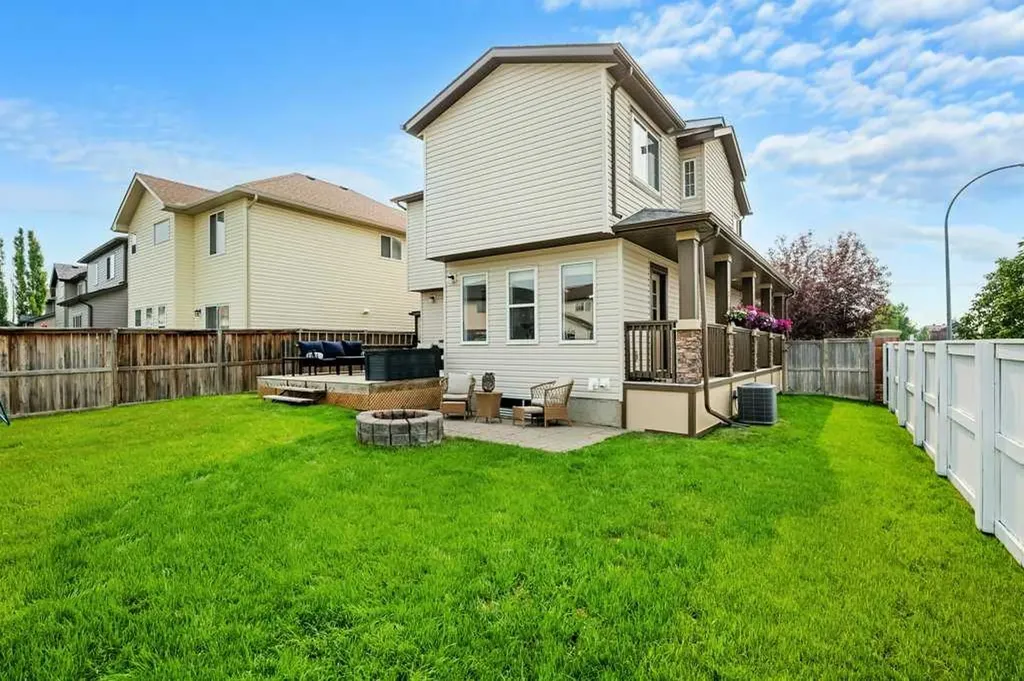 13061 Coventry Hills Way NE Calgary AB T3K 0J6