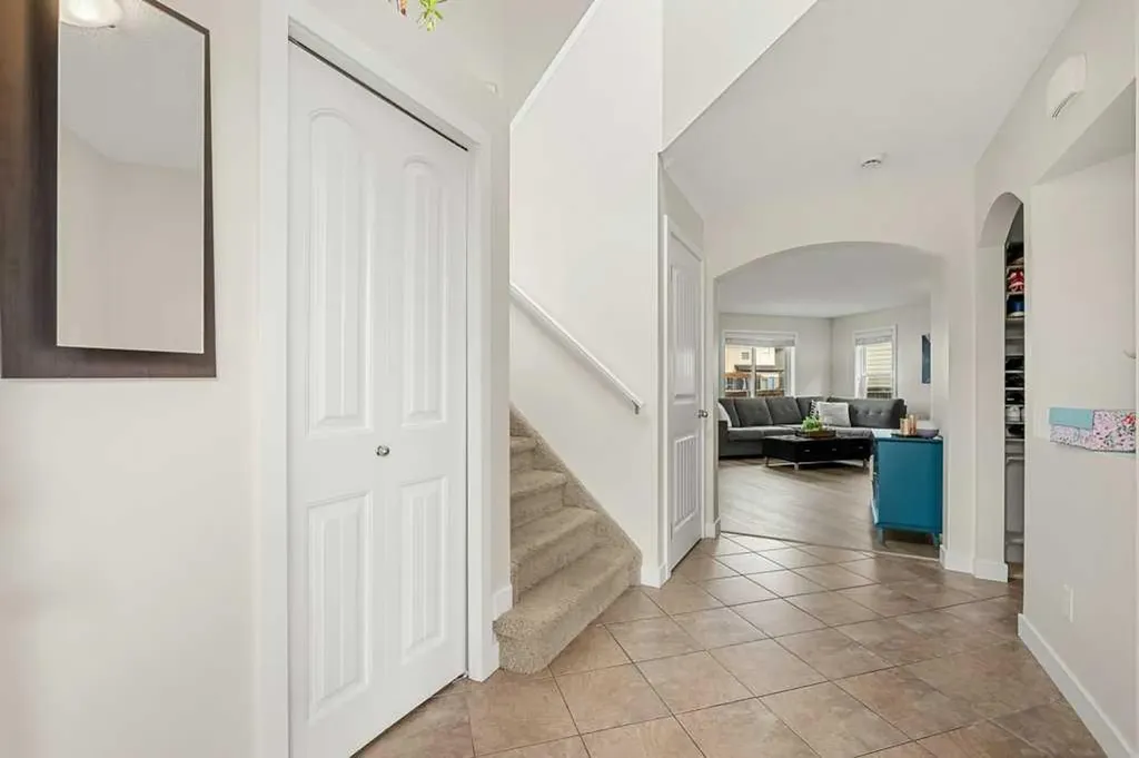 13061 Coventry Hills Way NE Calgary AB T3K 0J6