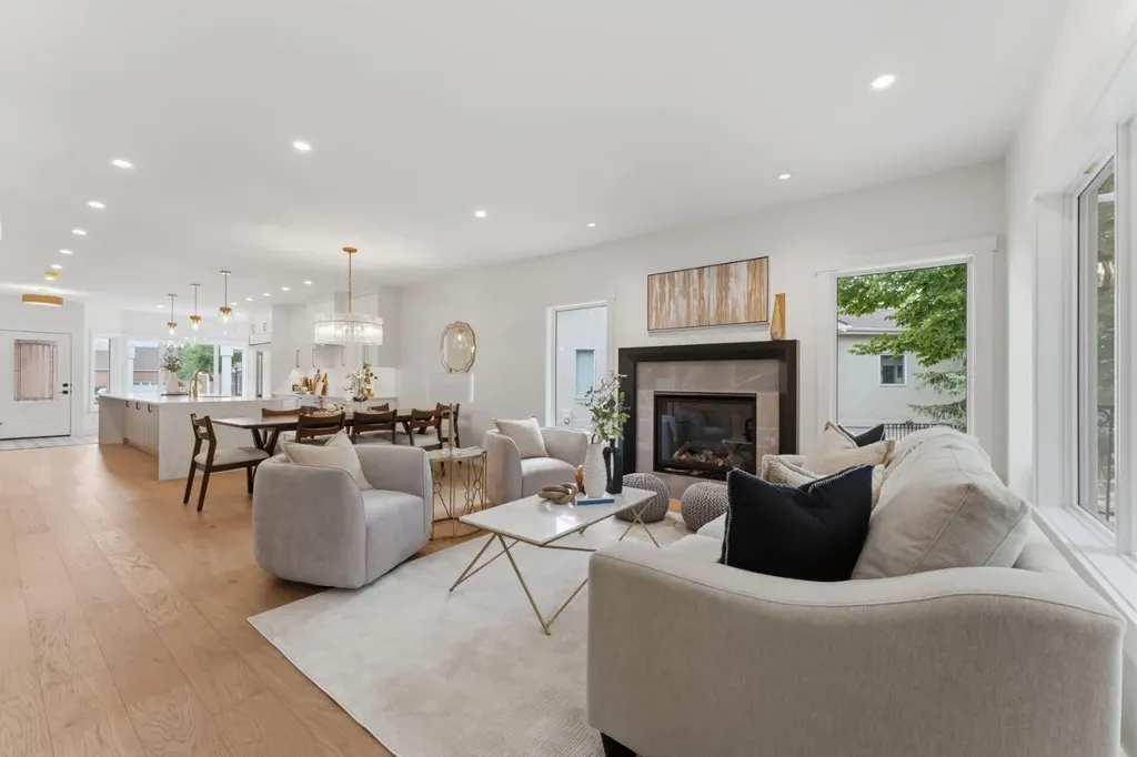 12 Prominence Point SW Calgary AB T3H 3E8