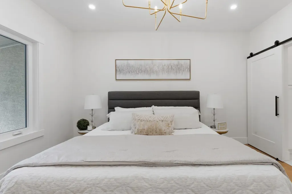 12 Prominence Point SW Calgary AB T3H 3E8