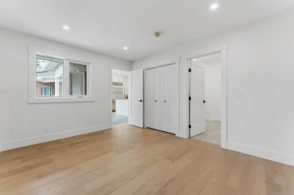 12 Prominence Point SW Calgary AB T3H 3E8