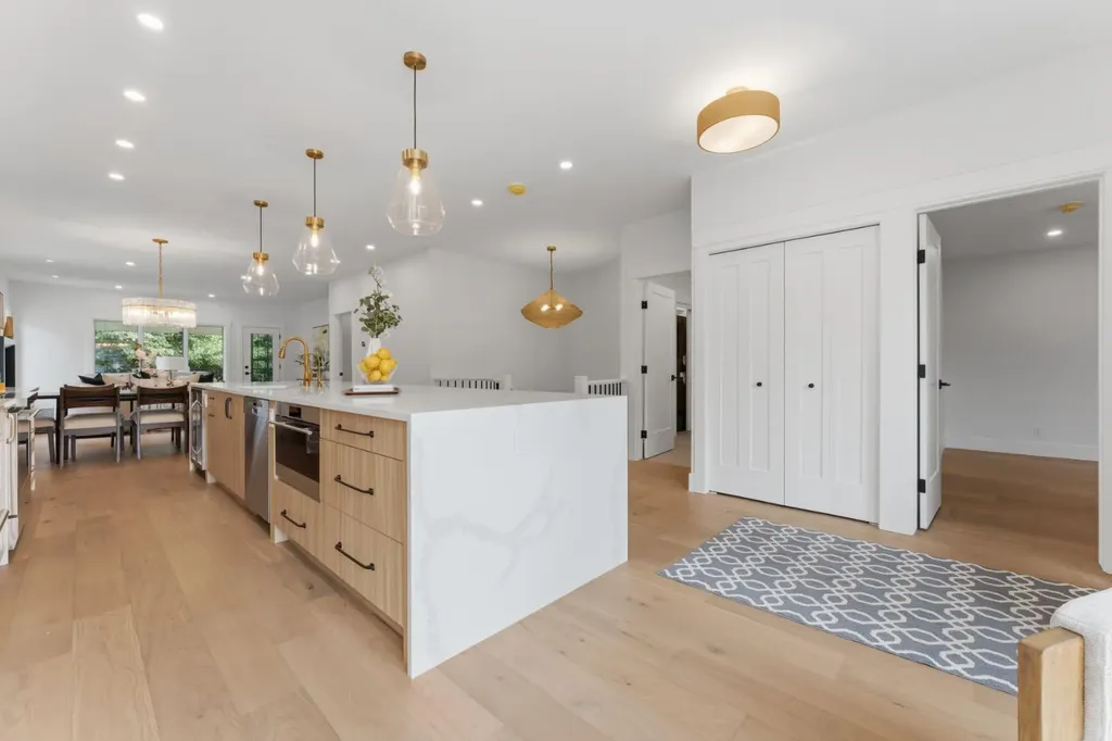 12 Prominence Point SW Calgary AB T3H 3E8