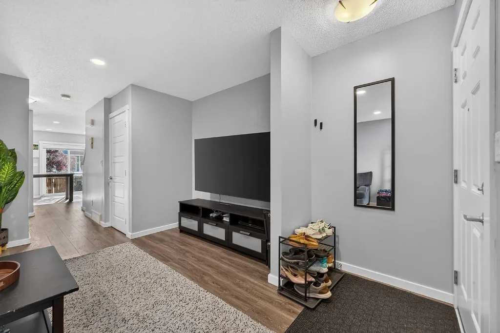 2400 Ravenswood View SE Airdrie AB T4A 0V7