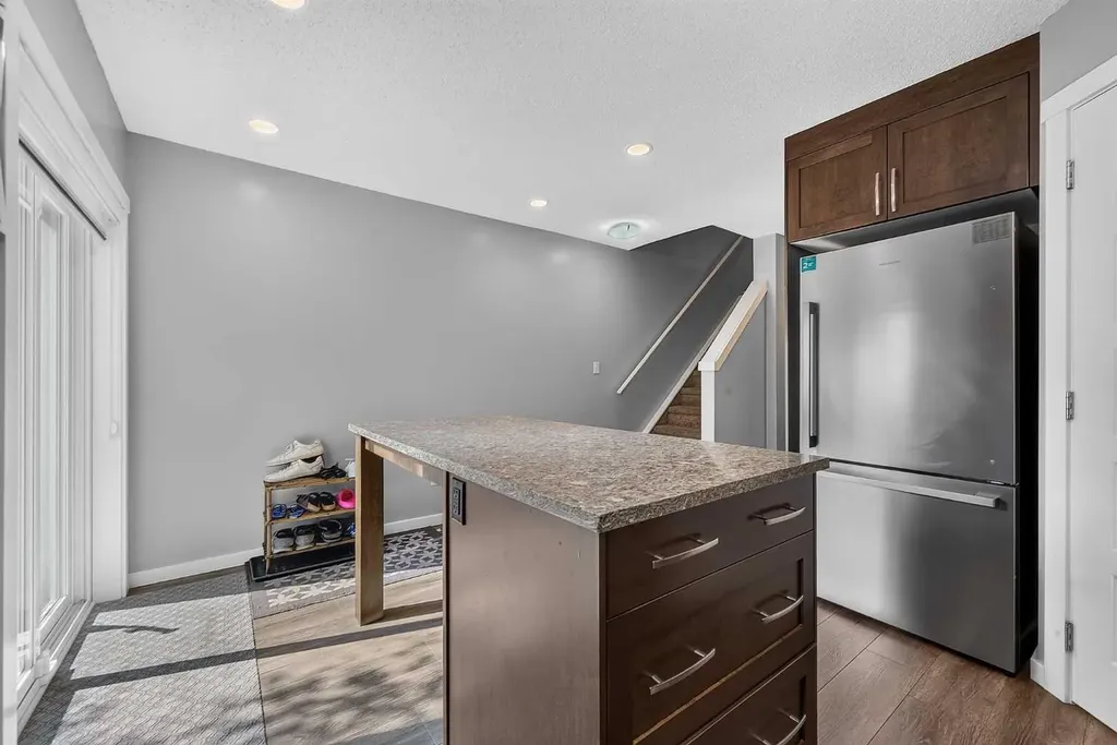 2400 Ravenswood View SE Airdrie AB T4A 0V7