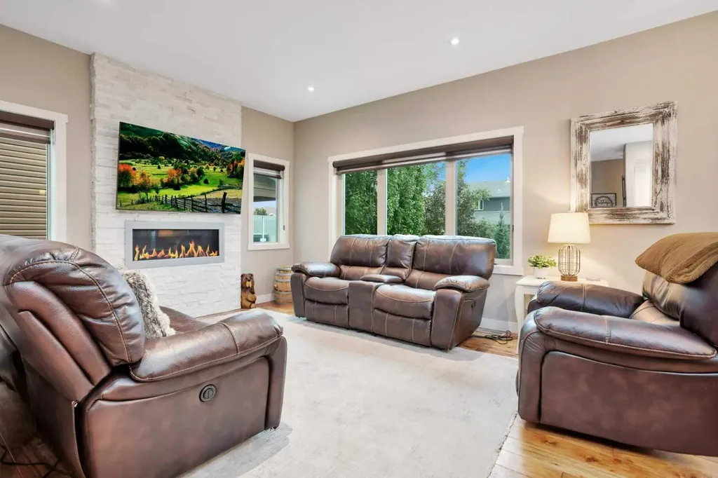 74 Lazaro Close Red Deer AB T4R 0R8