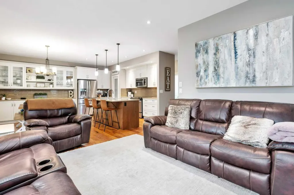 74 Lazaro Close Red Deer AB T4R 0R8