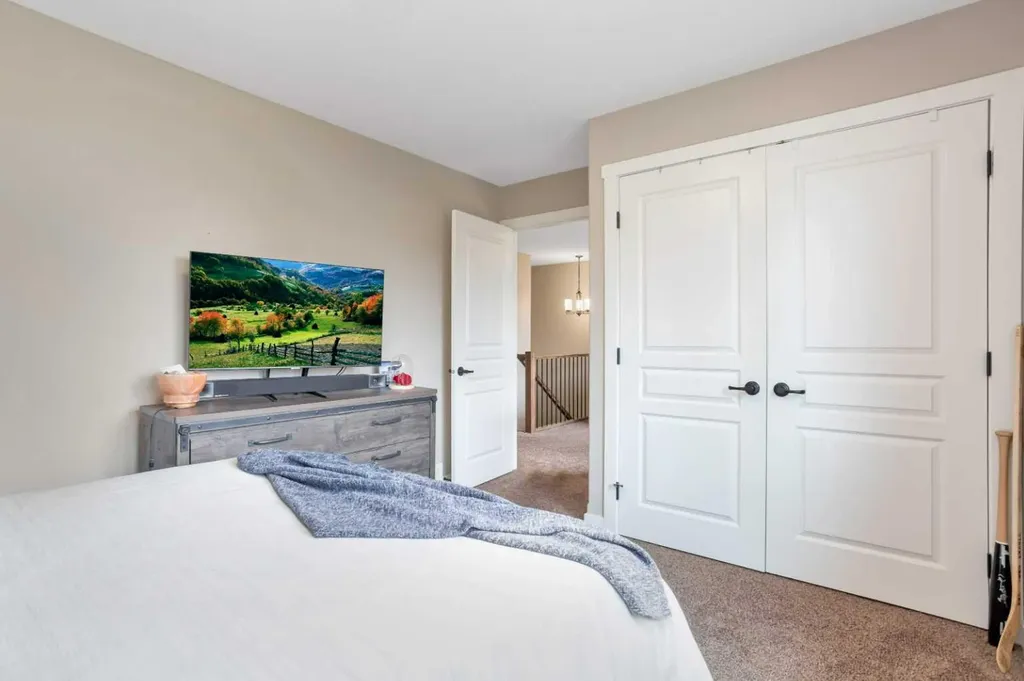 74 Lazaro Close Red Deer AB T4R 0R8