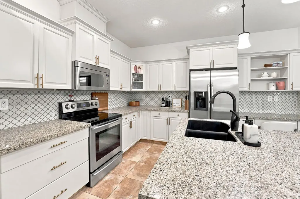 100 Vincent Close Red Deer AB T4R 0H8