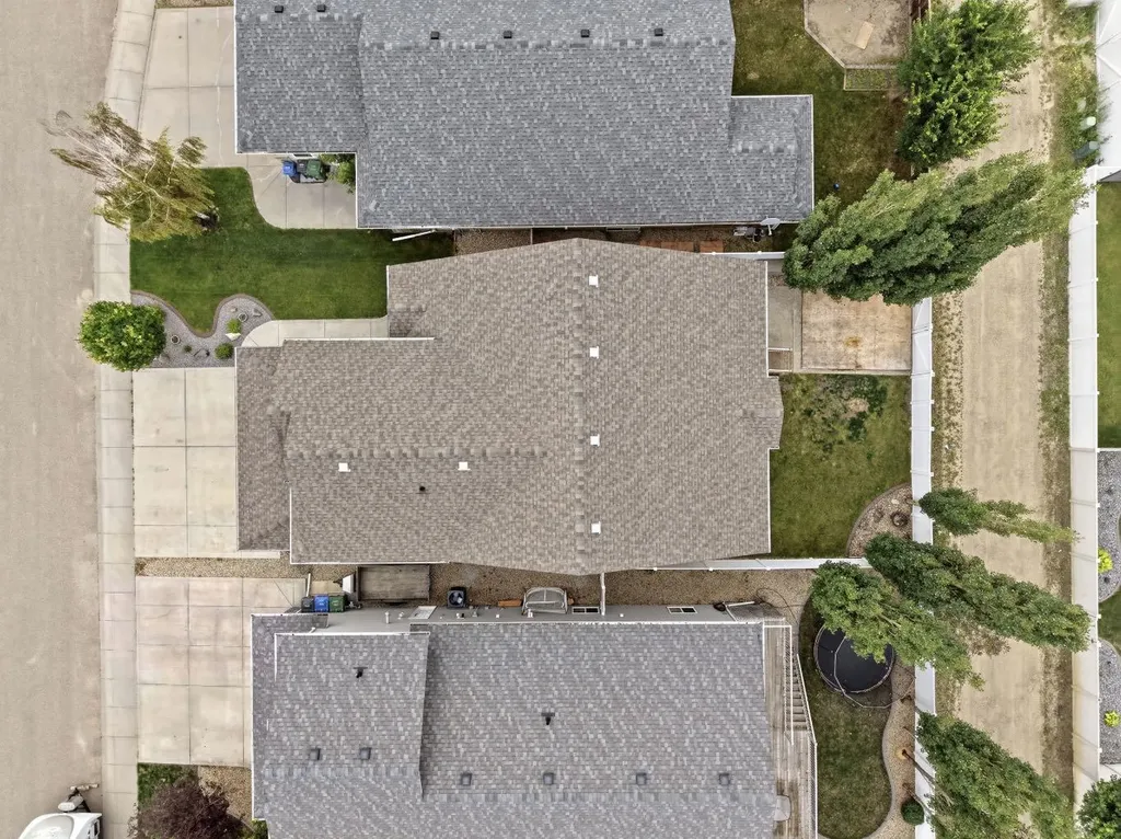 100 Vincent Close Red Deer AB T4R 0H8