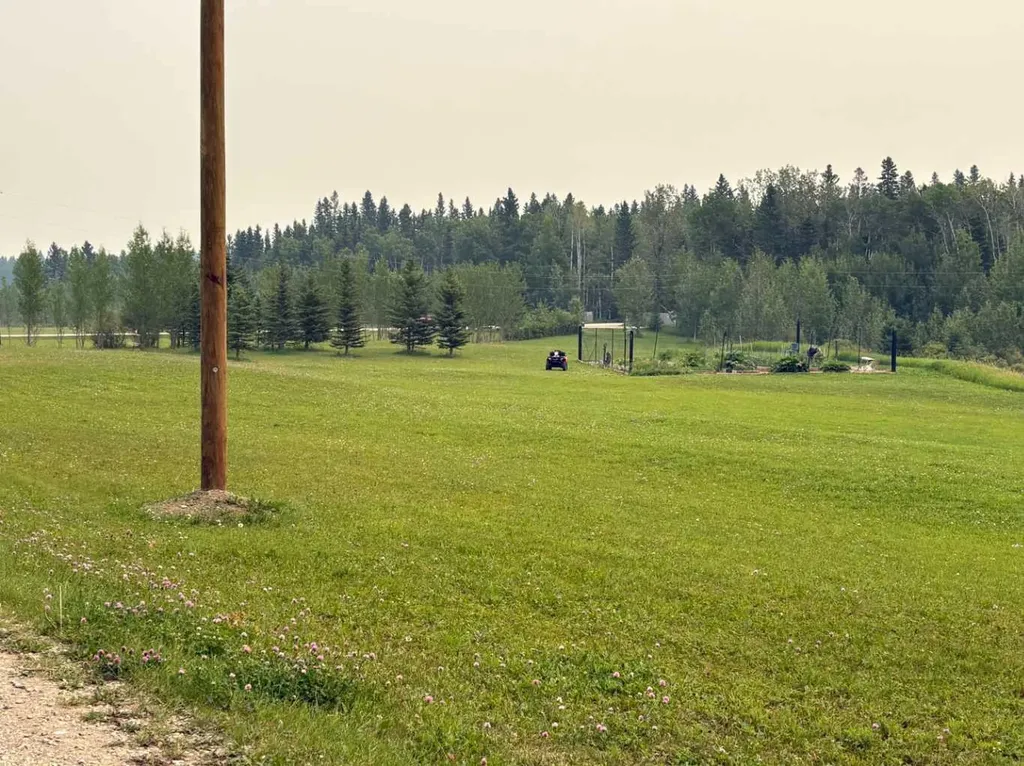 5227 Township Road 320 Rural Mountain View County AB T0M1X0