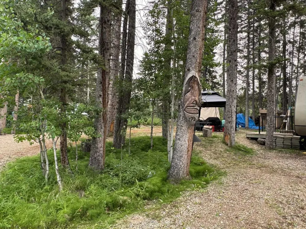5227 Township Road 320 Rural Mountain View County AB T0M1X0