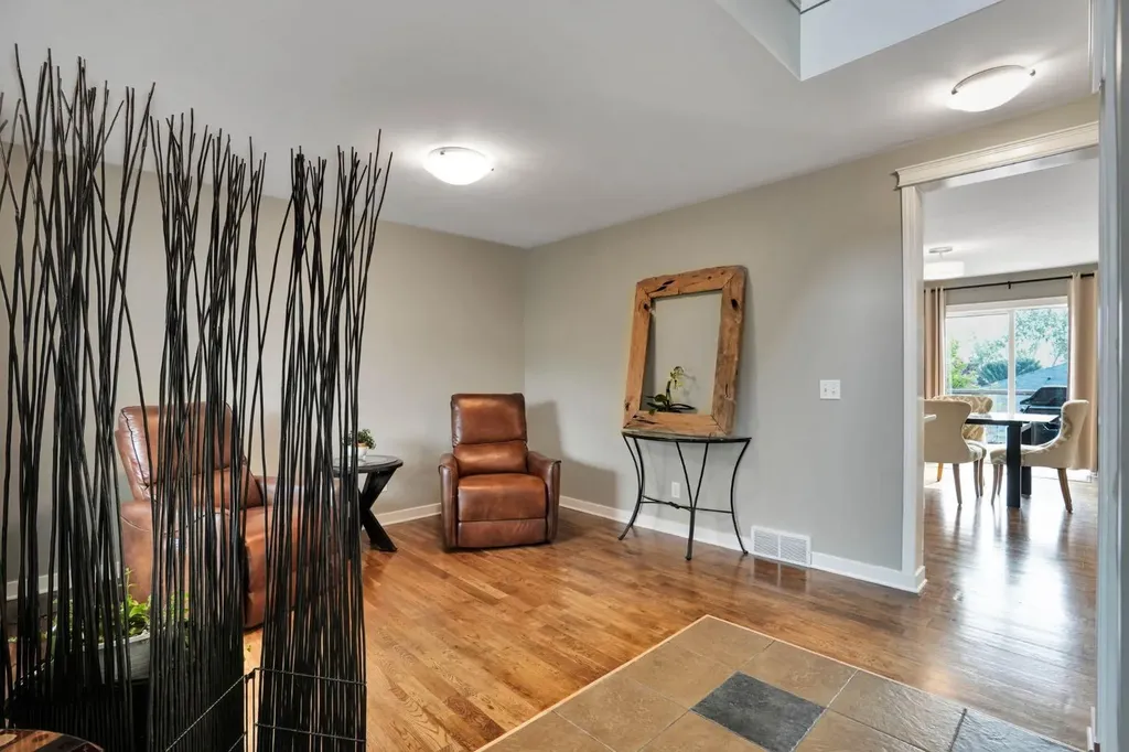 418 Long Beach Landing Chestermere AB T1X 1E6