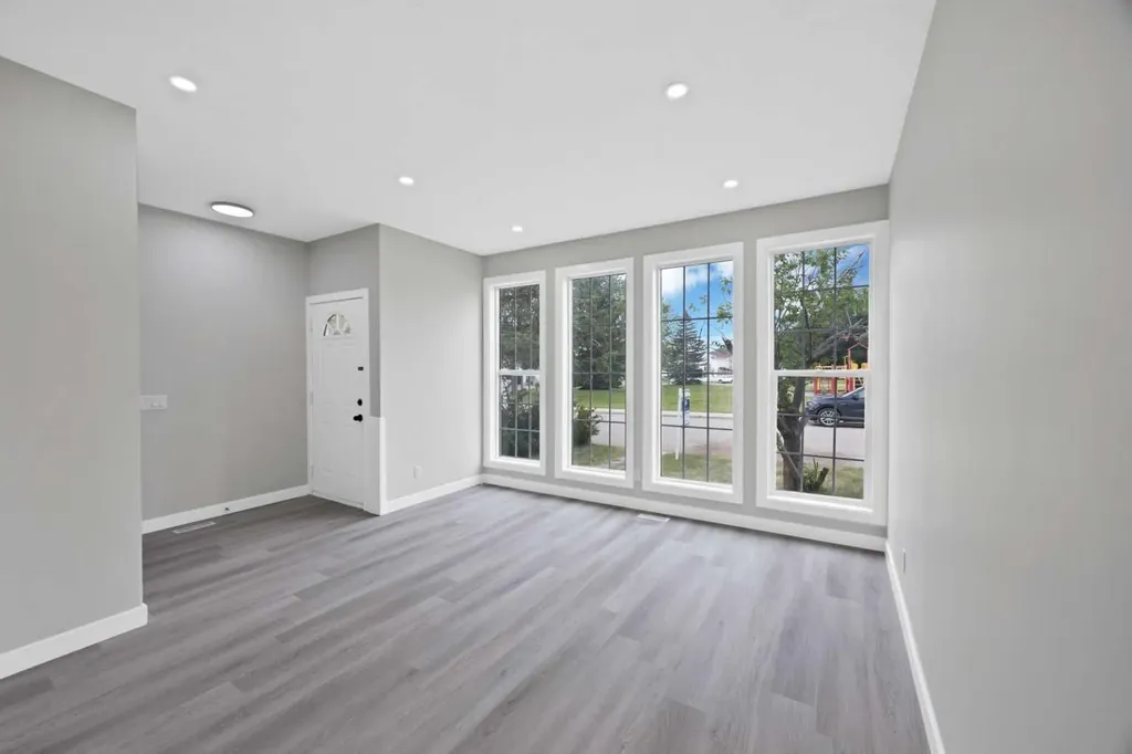68 Laguna Close NE Calgary AB T1Y 7B1
