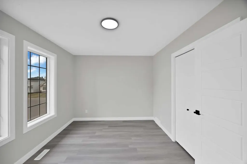 68 Laguna Close NE Calgary AB T1Y 7B1