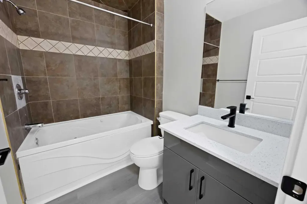68 Laguna Close NE Calgary AB T1Y 7B1