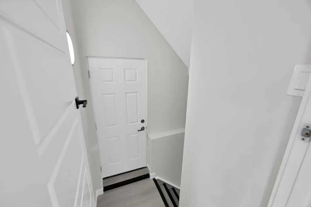 68 Laguna Close NE Calgary AB T1Y 7B1