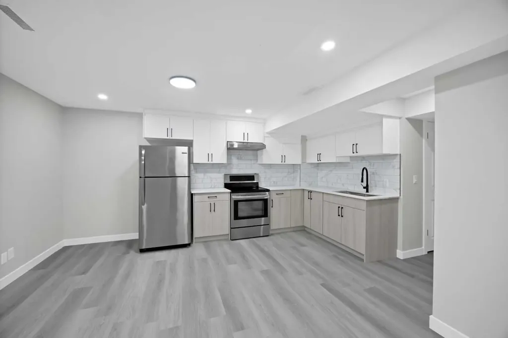 68 Laguna Close NE Calgary AB T1Y 7B1