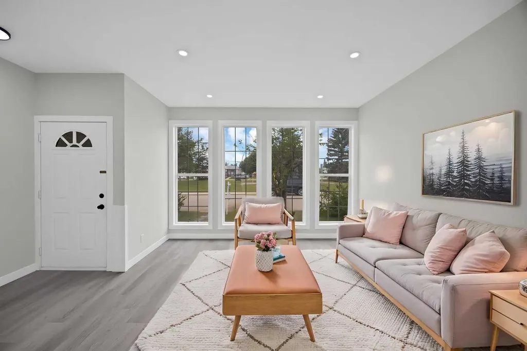 68 Laguna Close NE Calgary AB T1Y 7B1