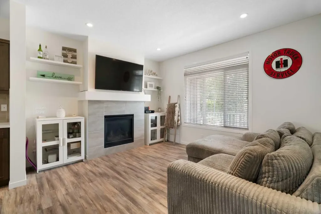 57 Amery Crescent Crossfield AB T0M0S0