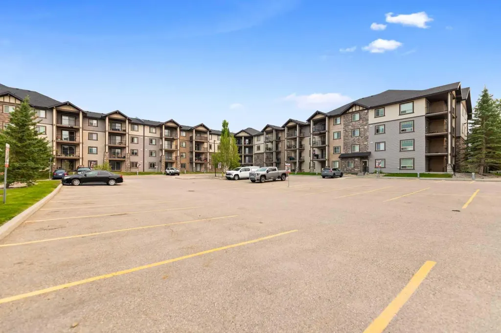 60 Panatella Street NW Calgary AB T3K 0M4