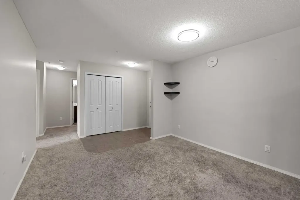 60 Panatella Street NW Calgary AB T3K 0M4