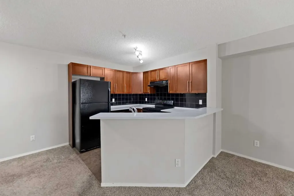60 Panatella Street NW Calgary AB T3K 0M4