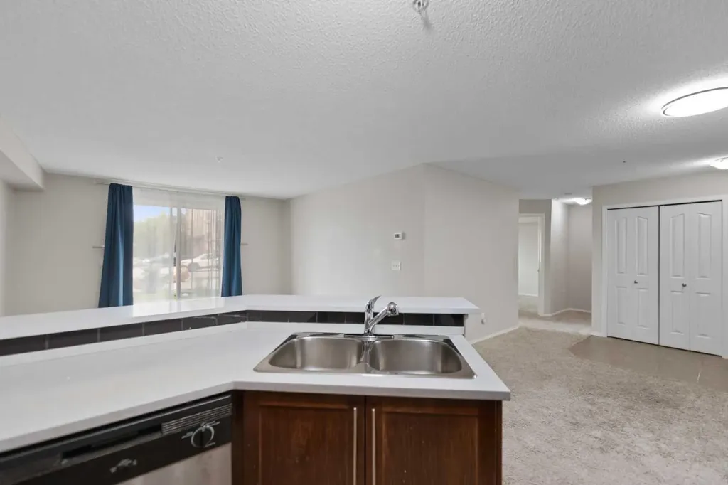 60 Panatella Street NW Calgary AB T3K 0M4