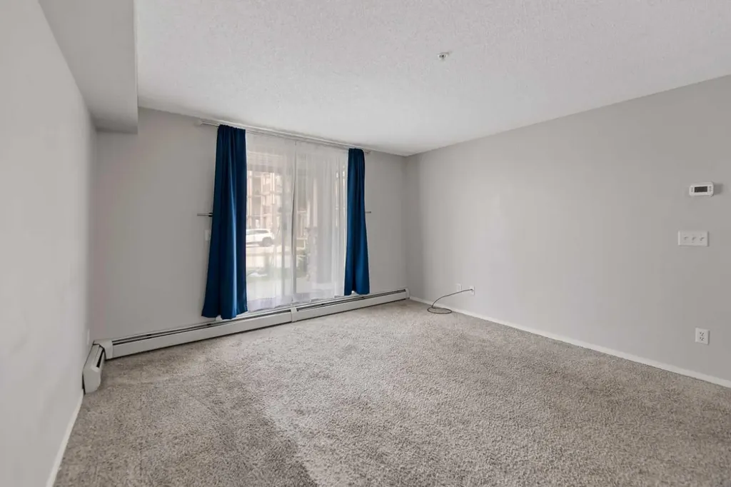 60 Panatella Street NW Calgary AB T3K 0M4
