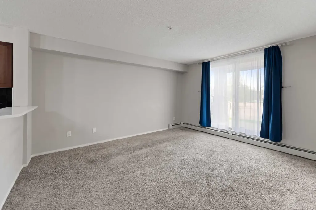 60 Panatella Street NW Calgary AB T3K 0M4
