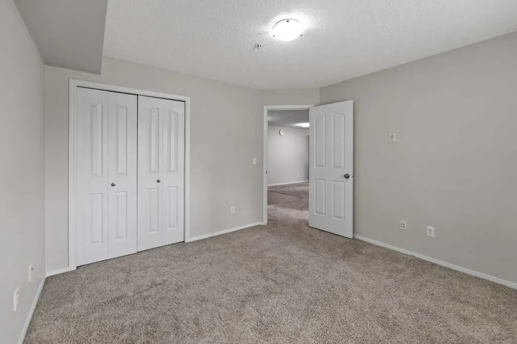 60 Panatella Street NW Calgary AB T3K 0M4