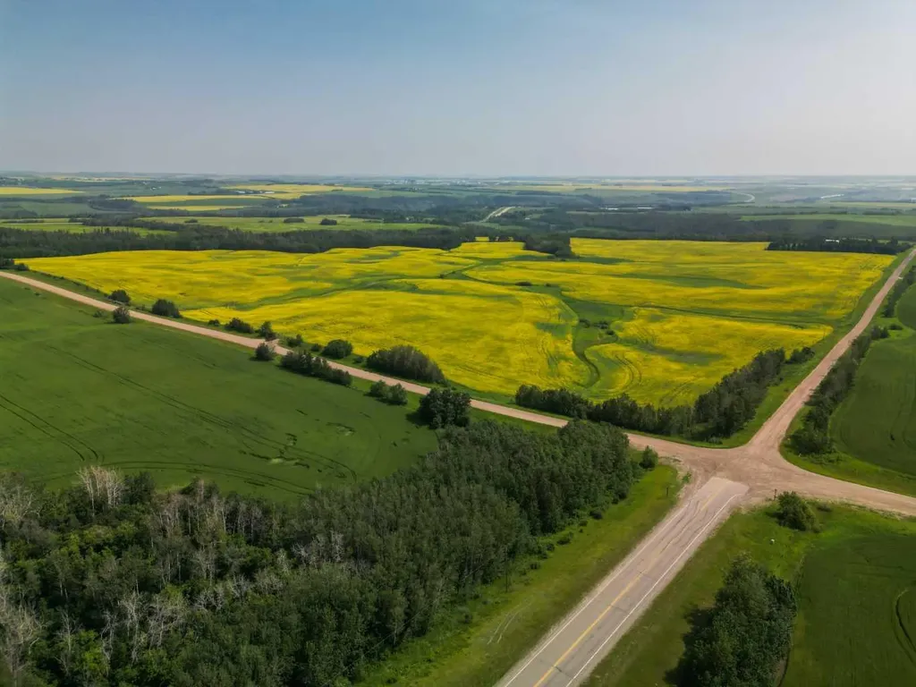 Range Road 263 Rural Red Deer County AB T4E 0Y8