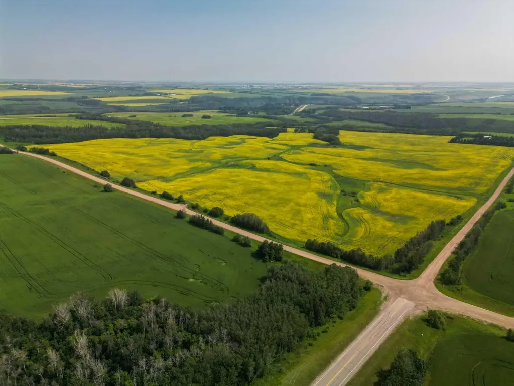 Range Road 263 Rural Red Deer County AB T4E 0Y8