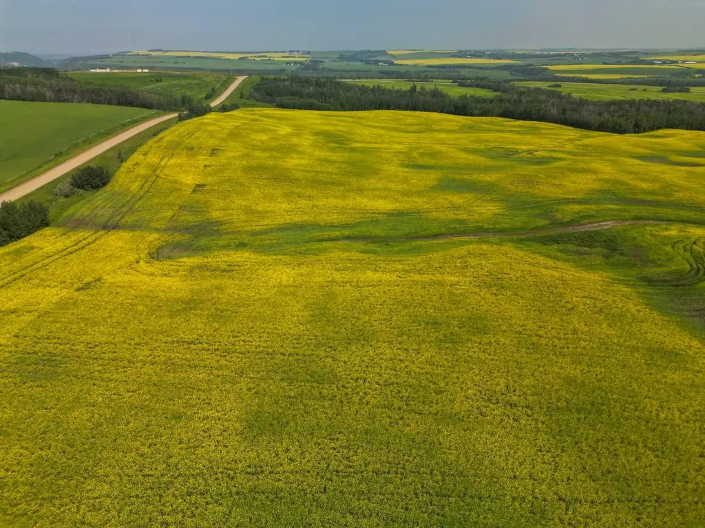 Range Road 263 Rural Red Deer County AB T4E 0Y8