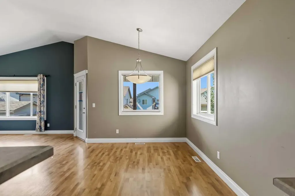173 Coyote Crescent Fort Mcmurray AB T9K 0C7