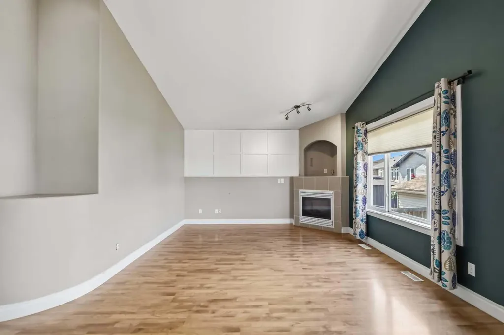 173 Coyote Crescent Fort Mcmurray AB T9K 0C7