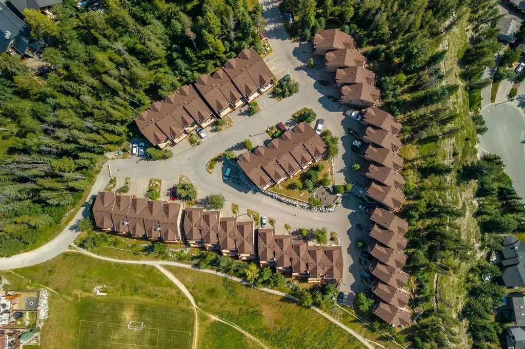 300 Eagle Terrace Road Canmore AB T1W 3E5