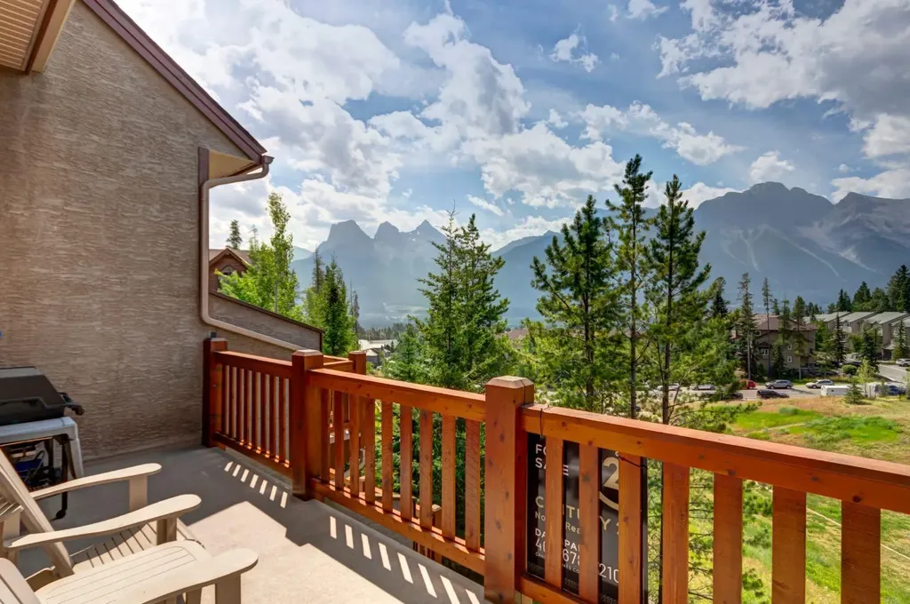 300 Eagle Terrace Road Canmore AB T1W 3E5